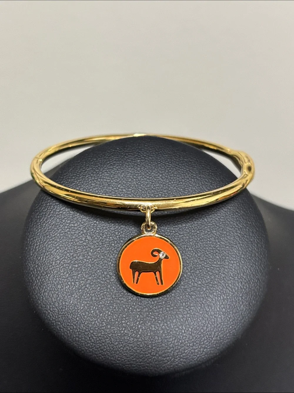 Kate spade Aries Charm Horoscope She Piques Their Curiosity Gold Bangle Bracelet - Picture 1 of 8